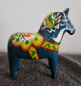 Caballo Dala pintado azul vintage Nils Olsson 4" Suecia caballo de madera - Imagen 1 de 6