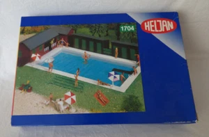 Heljan 1704 Freibad / Schwimmbad / pool Bausatz KIT 1: 87 OVP mit Kabinen - Picture 1 of 2