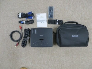 InFocus IN1112a Home Cinema DLP Projector - HDMI VGA Video - Picture 1 of 11