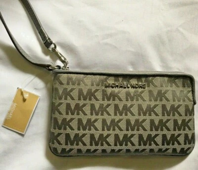 NEW MICHAEL KORS JET SET TRAVEL LARGE TOP ZIP SIGNATURE HEATHER GREY WRISTLET - image 1 of 4