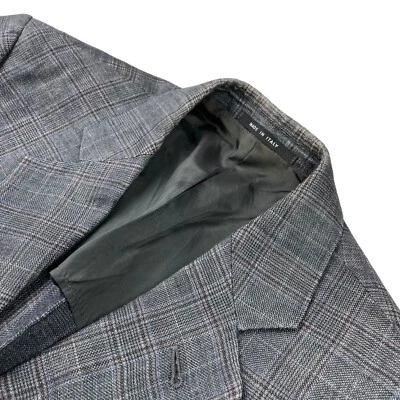 Giorgio Armani Collezioni Men’s Summer Weight Blazer Gray Plaid • Italy • 40S - Image 1 of 4