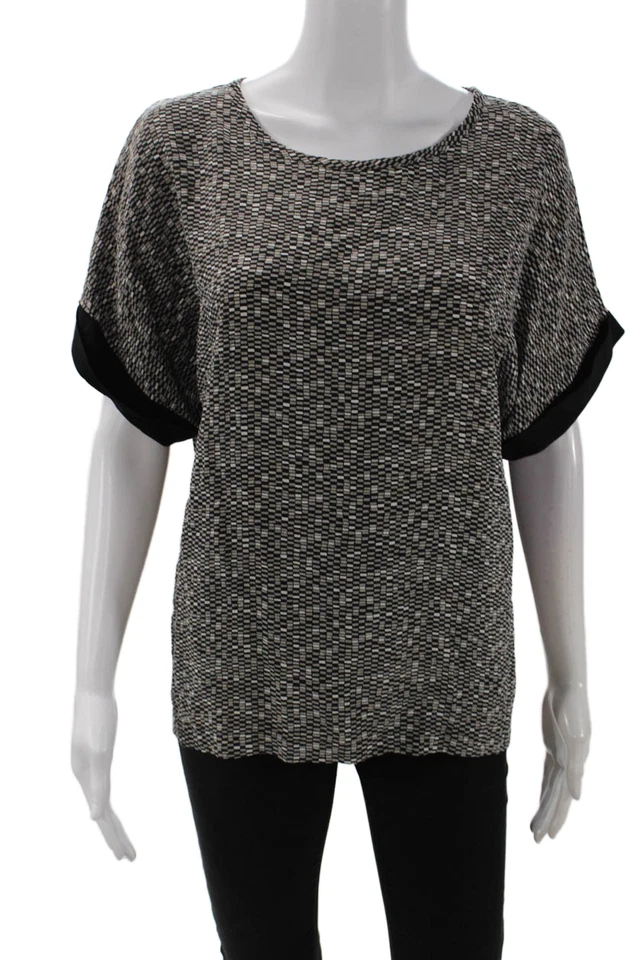 Blusa Vince Feminina de Seda Manga Curta Estampa Geométrica Gola Redonda Cinza Tamanho P - Imagem 1 de 4