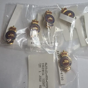 5 New Royal Canadian Engineers RCE Enameled Right Collar Badges 1982 Right Only - Picture 1 of 5
