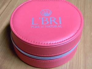 NWOT L'BRI Pure & Natural PINK Travel Zippered Jewelry Box - Picture 1 of 3