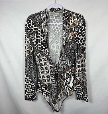 Jaqueta de malha Coldwater Creek frente amarrada feminina tamanho médio preta bronzeada estampa mista - Imagem 1 de 4