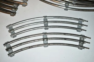 Lot of 2 Vintage ~ “O” Scale/Gauge 3 Rail Model Train Track Curve 10" Sections - Picture 1 of 3