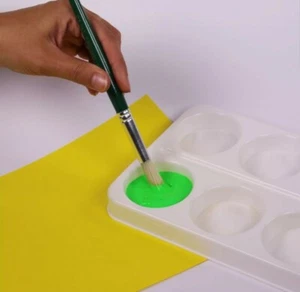 Paint Pallette Strong Plastic Art materials Painting Art Supplies - Picture 1 of 3