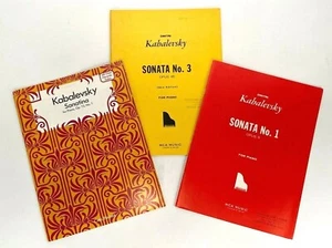 3 libri per pianoforte vintage DIMITRI KABALEVSKY - Sonata n. 1 e 3, Sonatina op. 13 n. 1 - Foto 1 di 2