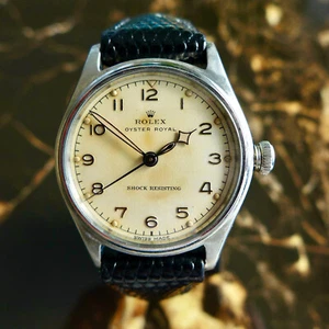 A RARE & STUNNING VINTAGE 1946 MID-SIZE ROLEX OYSTER ROYAL WRISTWATCH REF. 4444 - Picture 1 of 9