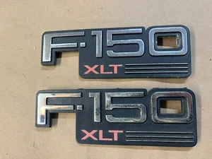 92-96 Ford Truck F150 XLT Fender Emblems Pair 1992-1996 - Picture 1 of 4