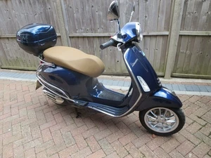Piaggio Vespa Primavera 125 ABS Metallic Blue - Picture 1 of 4
