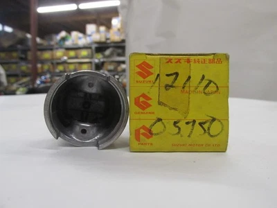 NOS ORIGINAL Suzuki as50 ac50 t550 12110-05750 Foto 1 de 2