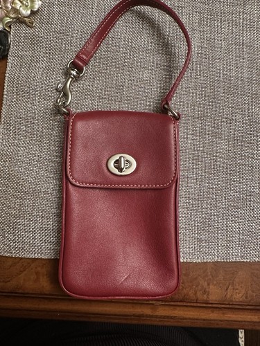 Borsa da polso Coach accessori in pelle rossa