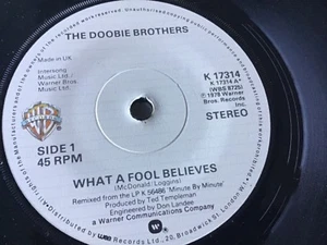 THE DOOBIE BROTHERS . WHAT A FOOL BELIEVES . 1978 . MINT - Picture 1 of 2