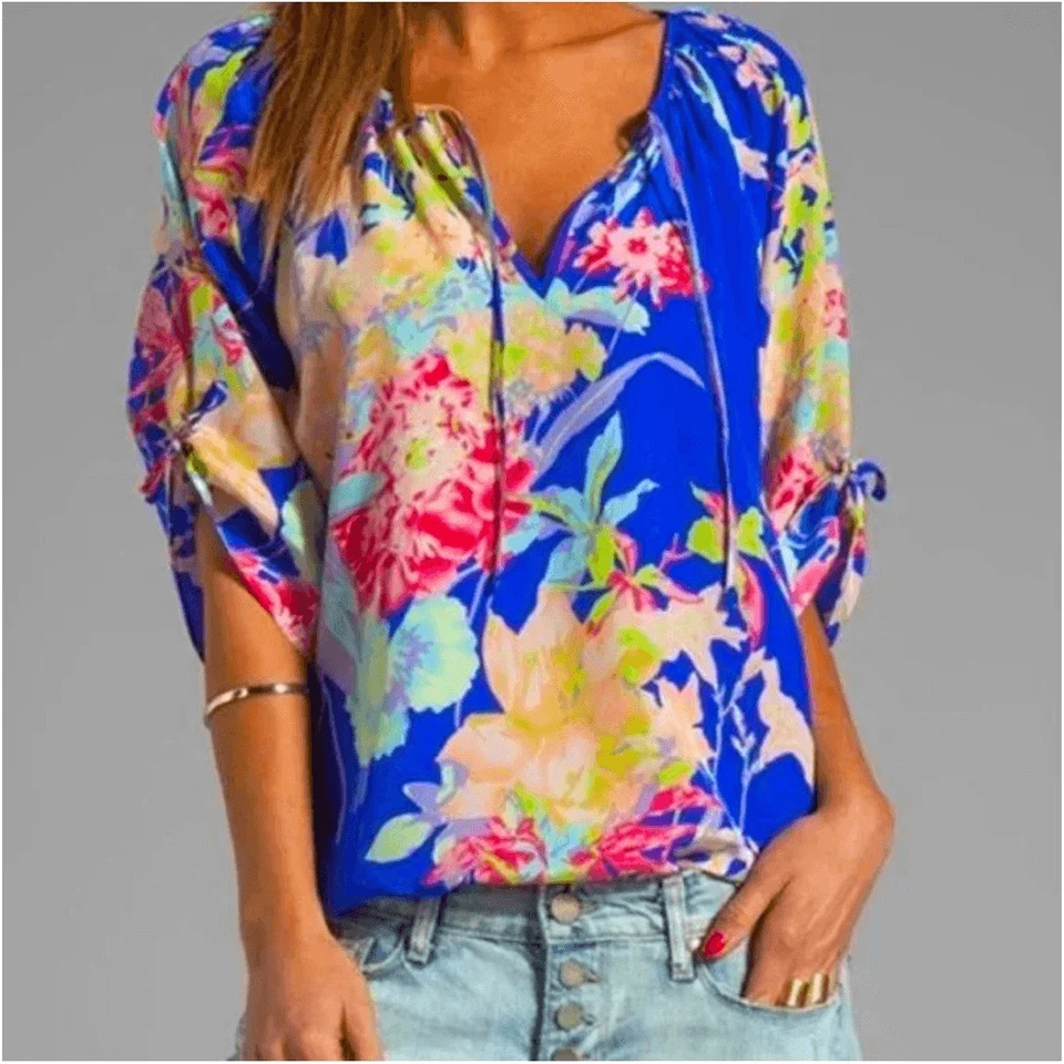 Blusa Talla S Nueva Sin Etiquetas Yumi Kim Azul Manga 3/4 Relajada Corbata Frontal Precio de venta sugerido por el fabricante 128 USD Foto 1 de 4