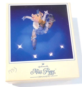 Miss Piggy Muppets 1983 Hallmark Christmas Ornament Ice Skating Ms. Piggy in Box - Picture 1 of 11