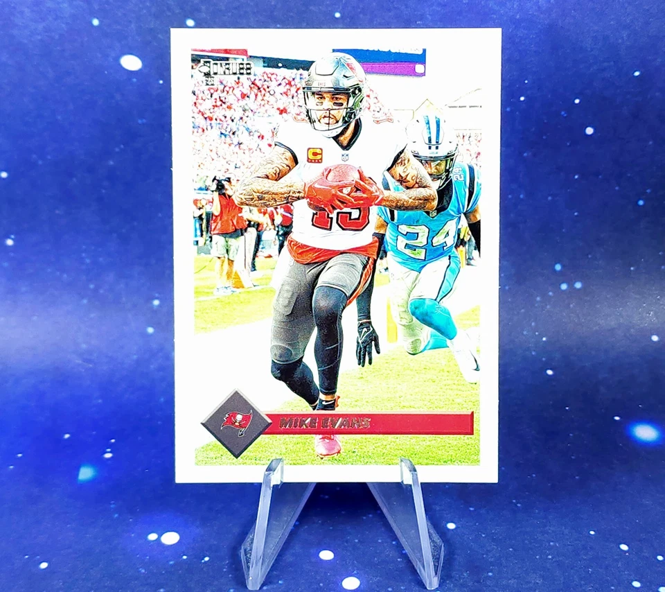 2023 Panini Mike Evans Retro 1993 Buccaneers Donruss Football - Image 1 of 4