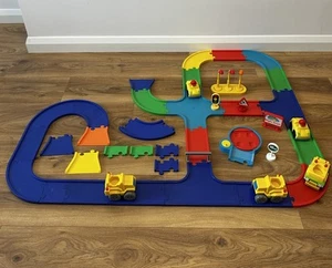 Enorme base de diseño de pista de carretera de conexión ELC Happyland/Happystreet para juegos - Imagen 1 de 11
