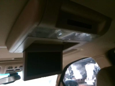 Sistema de entretenimiento con pantalla Info-GPS-TV Opt U42 compatible con 07-14 ESCALADE 834575 Foto 1 de 4