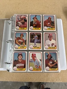 Set completo Fleer Baseball 1981 in raccoglitore - Foto 1 di 7
