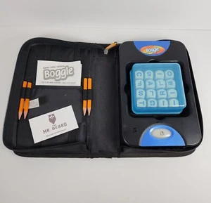 Boggle Game Folio Edition w/Zipper Travel Case Portable Family Game Set - Picture 1 of 19