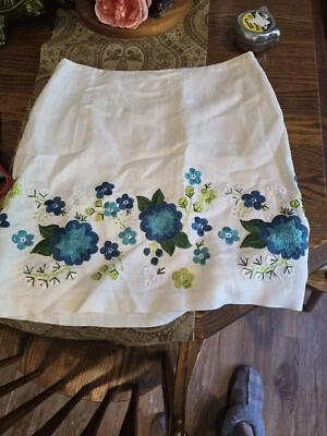 Michael Kors Womens Size 6 Linen White Embroidered Floral Short Skirt Lined  - Image 1 of 4