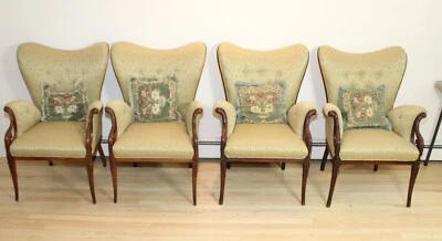 Juego de 4 sillas antiguas Hollywood Regency Club con brazos emplumados Foto 1 de 4