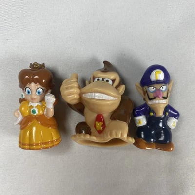 Lote de 3 figuras Mario Party Finger Puppet AUTÉNTICAS Tomy 2005 Nintendo DK Daisy Foto 1 de 4