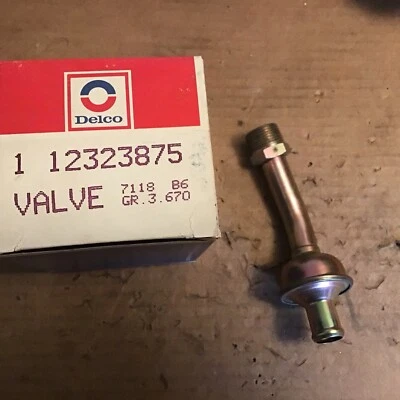 Válvula de retención de bomba de aire Mercury Monterey con 6,6 L V8 NOS  Foto 1 de 2