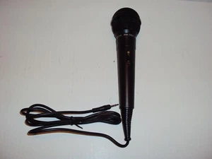 Unidirectional Handheld Mic - DM-20SL Professional Dynamic Microphone - Picture 1 of 5