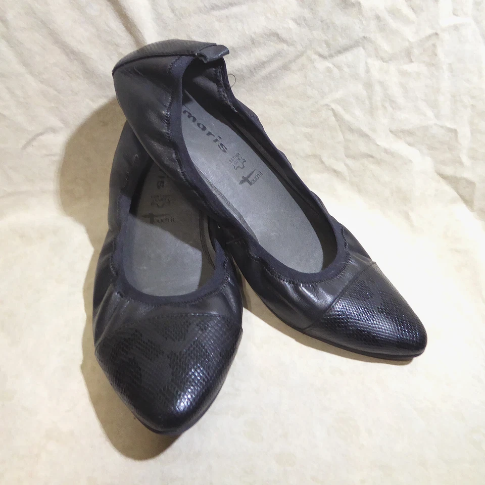 🩰 Zapatos planos de ballet Tamaris puntiagudos talla 9 M (39,5) cuero negro; puntera Foto 1 de 4