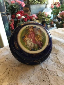 Vtg Hand Painted Porcelain Cobalt Blue Hinged Top Trinket Box Made In Japan - Picture 1 of 8