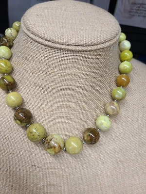 Collar de cuentas de ópalo verde 385,00 ctw en acero inoxidable 18 pulgadas Foto 1 de 2