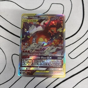 Pokémon TCG Reshiram Charizard GX Sun Moon SM201 Promo Card - Picture 1 of 10