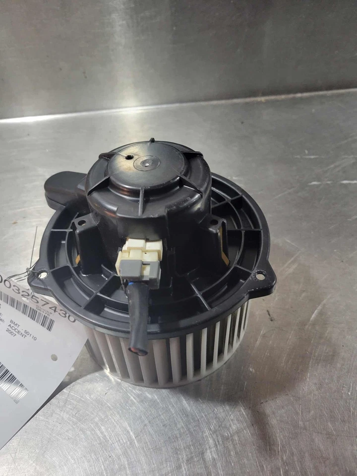 Blower Motor HYUNDAI ACCENT 06 07 08 09 10 11 - Image 1 of 1