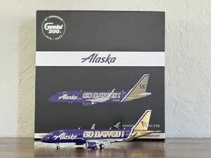 Gemini Jets Alaska Airlines Horizon Air Embraer ERJ-175 N662QX Go Dawgs 1:200 - Picture 1 of 3