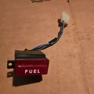 DATSUN 280Z FUEL LOW WARNING LIGHT 1975-1978 - Bild 1 von 2