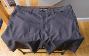 Travis Mathews Shorts 36" Waist 10" Leg Length - Picture 1 of 12