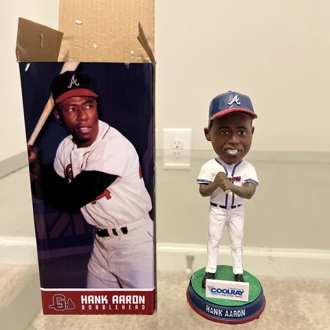 Hank Aaron Gwinnett Braves 2016 Bobblehead SGA Atlanta Braves Missing Bat Cover