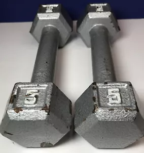 Par de pesas vintage de 5 lb hierro fundido hexagonal - 10 libras. Total - Imagen 1 de 6