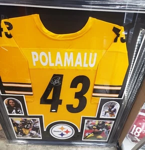 Troy Polamalu Autographed & Framed  Steelers Jersey Auto JSA COA - Picture 1 of 3