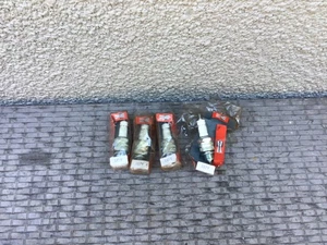 Champion Spark Plugs L87Y (Set of Four) - Picture 1 of 6