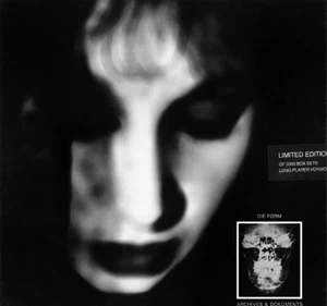 Würfelform - Archiv & Dokumente Box Set 3 LPs schönes kleines Buch mit Fotos - Bild 1 von 2