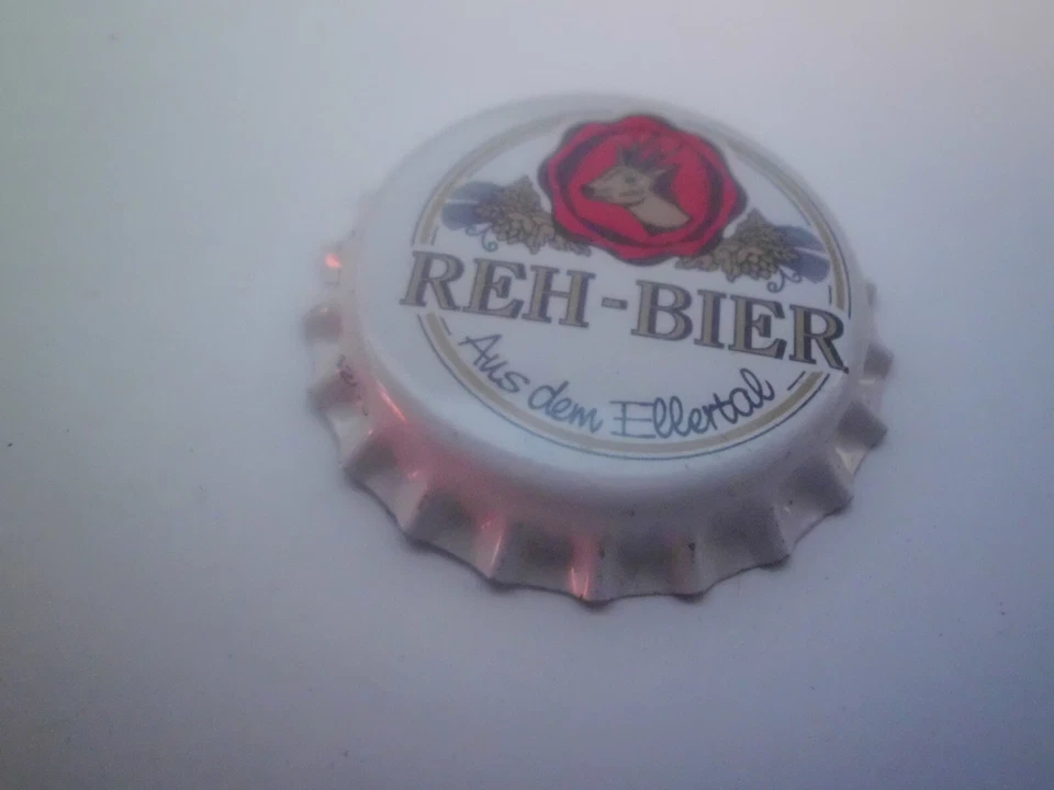 Unbenutzter, weiss-roter Kronkorken REH-BIER - Bild 1 von 1