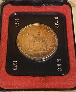 CANADÁ 1973 50% plata canadiense PL dólar de plata Isabel II tonificado! con caja - Imagen 1 de 6