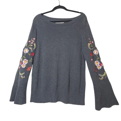 Suéter para mujer LOFT grande gris bordado floral manga campana algodón acanalado Foto 1 de 4