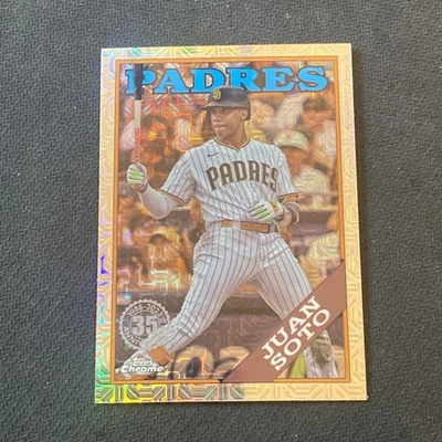 2023 Topps Update Juan Soto 1988 Topps Chrome Silver Pack Mojo #T88CU-69 - Image 1 of 2