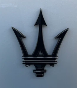 Maserati Quarter panel Black Trident Emblem Logo - New style - Picture 1 of 1