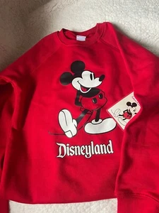 Red kids Disneyland sweater size m 8 - Picture 1 of 2