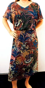 CJ BANKS STYLISH SEMI-SHEER FLORAL CHIFFON WITH BLUE UNDERSLIP DRESS 1X NWT - Picture 1 of 4